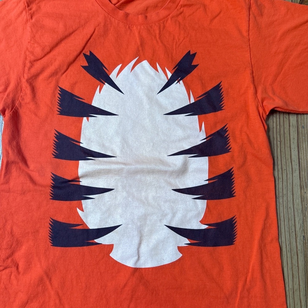 Gildan Tigger Graphic T-Shirt Women Orange Short Sleeve Costume Tee SIZE S View 2